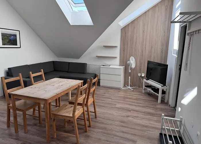 Apartments Otre Frymburk