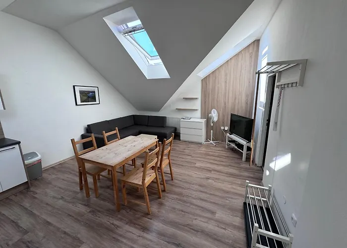 Apartments Otre Frymburk