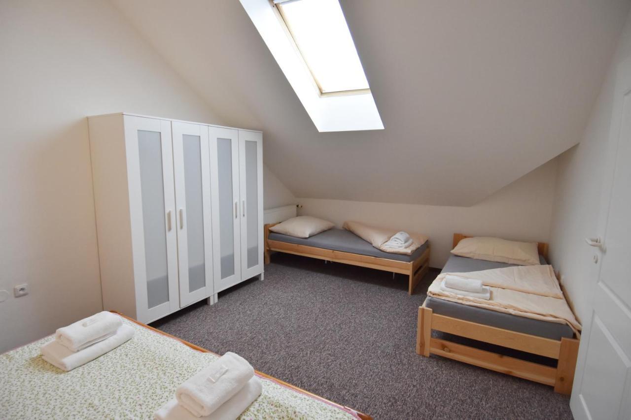 Otre Apartment Frymburk