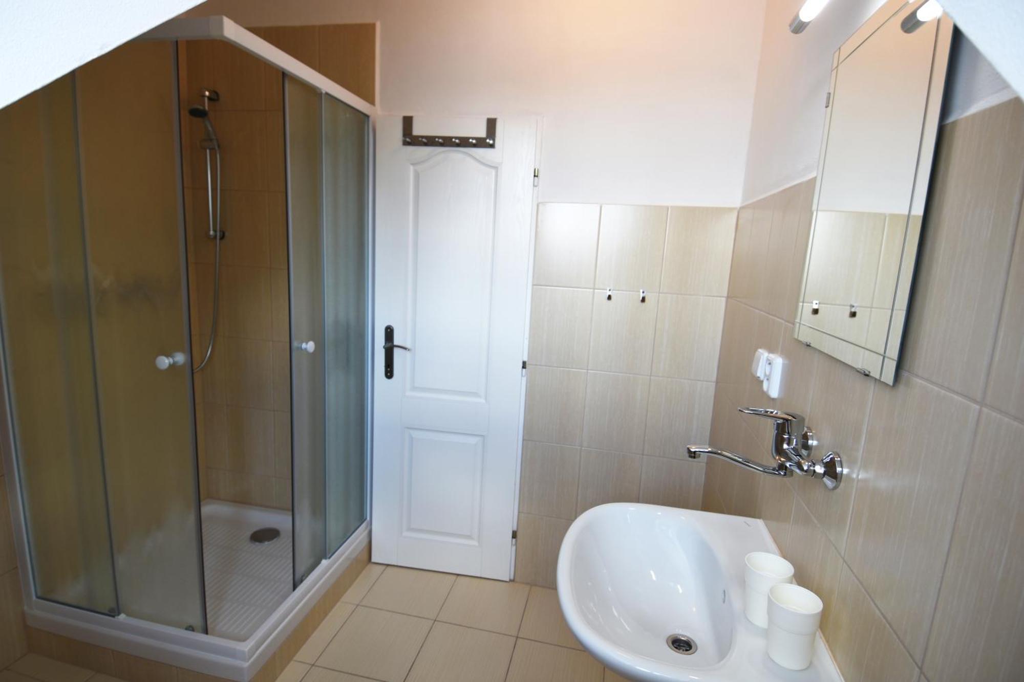 Apartment Otre